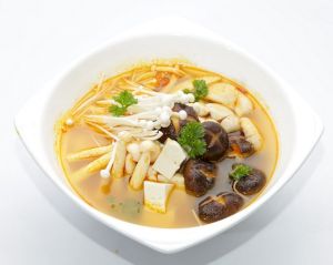 Canh nấm đậu hũ